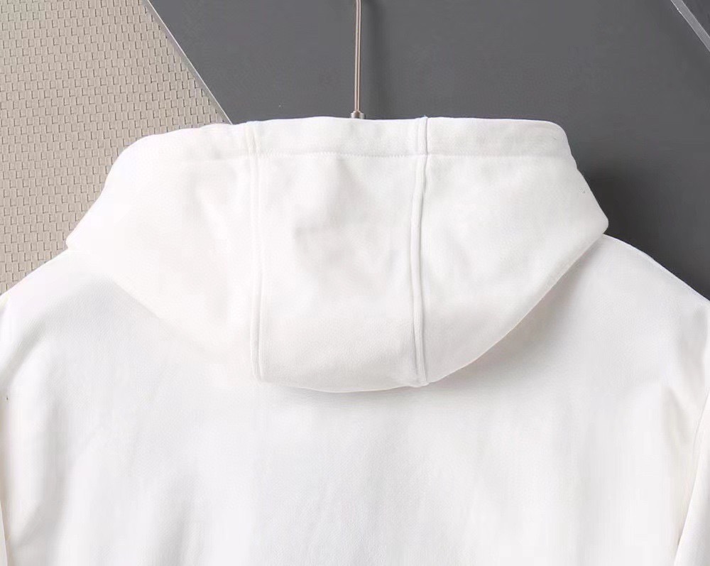Balenciaga 品牌：巴黎世家 (胖子福音) 2026ss秋款最新款长袖圆领卫衣