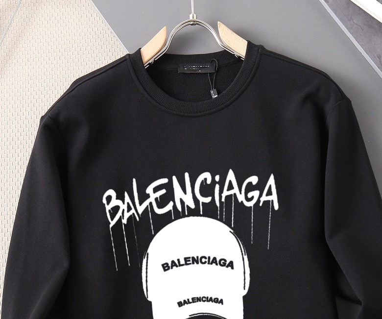 Balenciaga 品牌: 巴黎世家 (胖子福音) 2026ss早春最新款长袖圆领卫衣