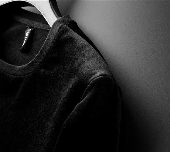 Hermès 品牌：爱马仕 (胖子福音) 套装来袭 专注官网 2026全新 金丝绒套装 狠货 就为一个贴合、完美的上身效果 全天然优质金丝绒100%