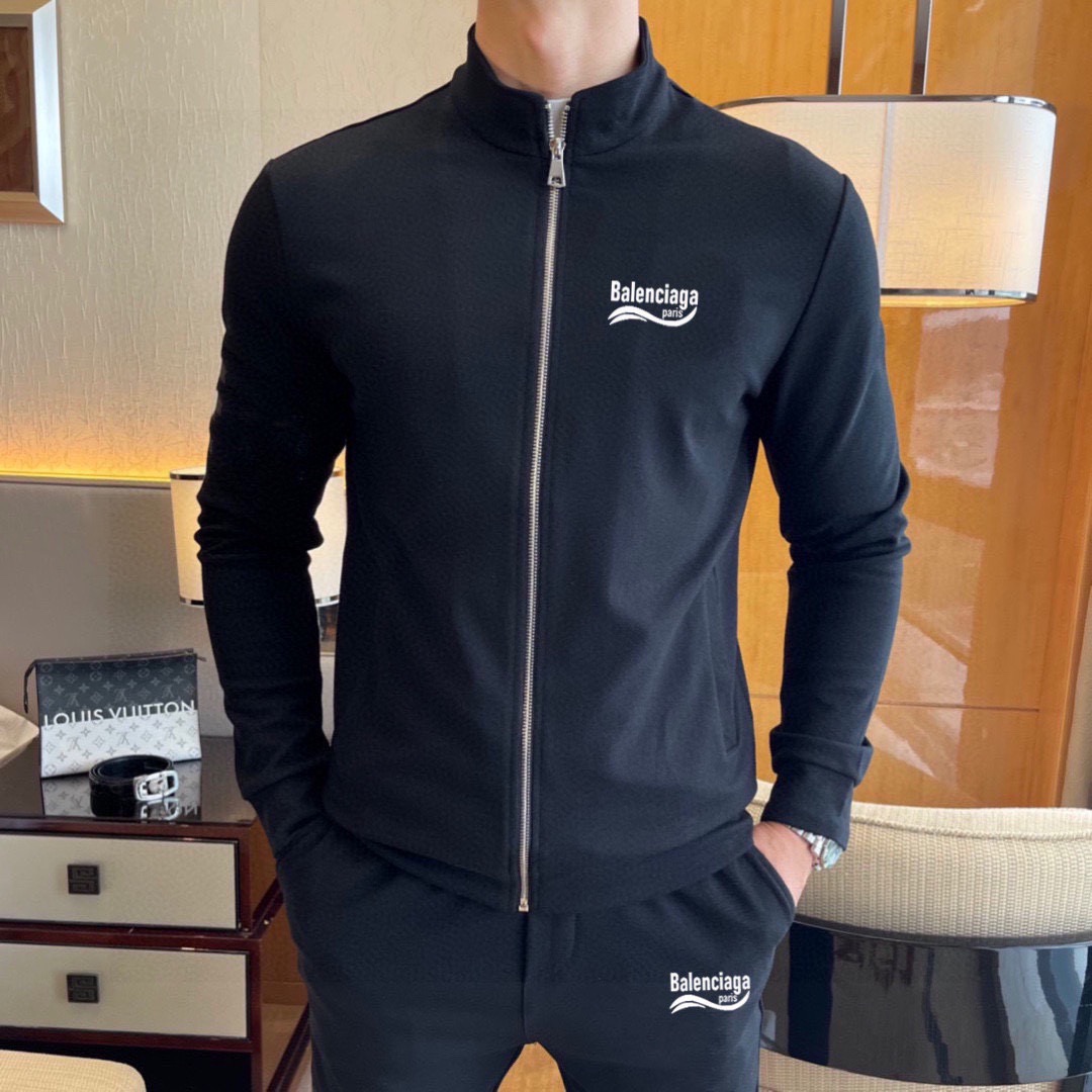 Balenciaga 品牌：巴黎世家 (胖子福音) 套装来袭 专注官网 2026全新 卫衣套装 狠货 就为一个贴合、完美的上身效果 全天然优质罗马棉100%
