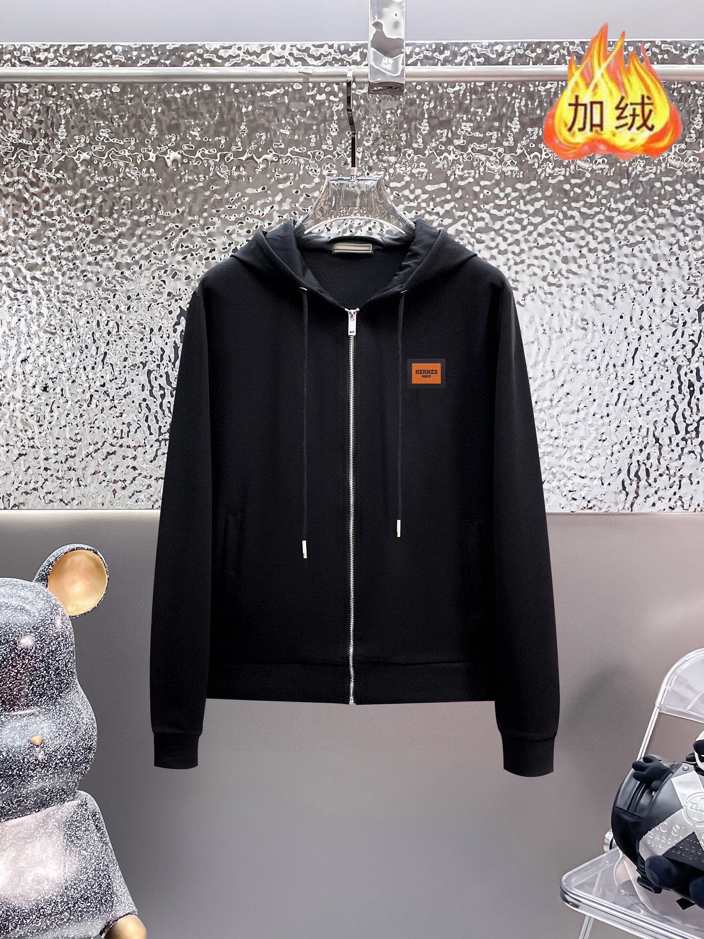Hermès 品牌: 爱马仕 (加绒加厚)2026早春款新品 明星最爱时装味休闲套装