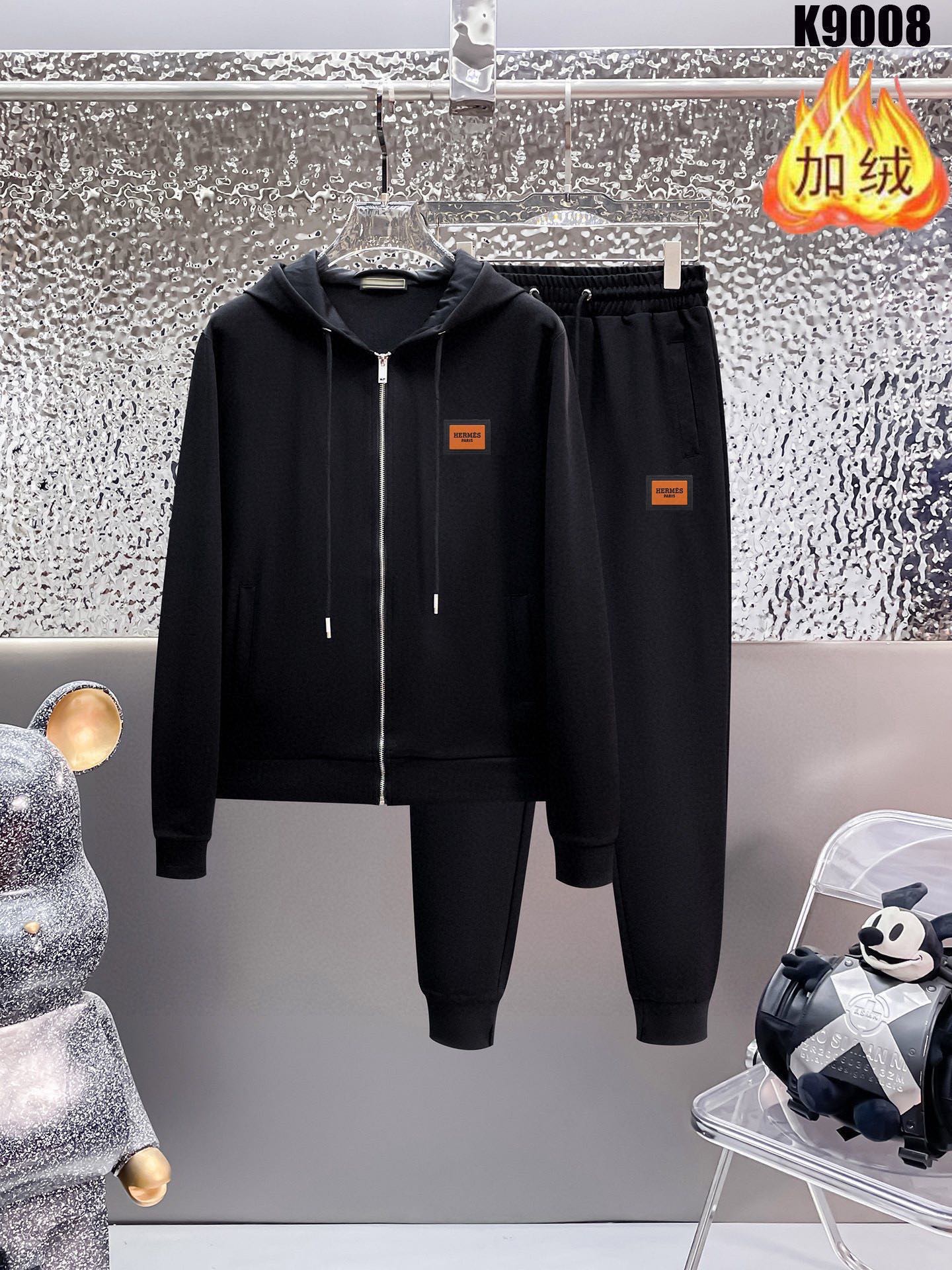 Hermès 品牌: 爱马仕 (加绒加厚)2026早春款新品 明星最爱时装味休闲套装