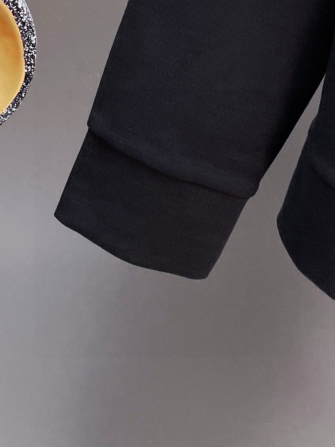Burberry 品牌: 巴宝莉 (加绒加厚)2026早春款新品 明星最爱时装味休闲套装