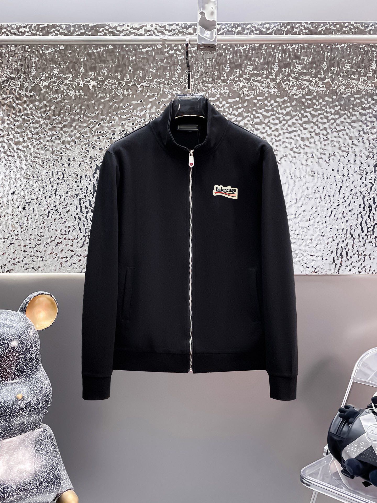 Balenciaga 品牌：巴黎世家 (胖子福音) 套装来袭 专注官网 2026全新 卫衣套装 狠货 就为一个贴合、完美的上身效果 全天然优质罗马棉100%
