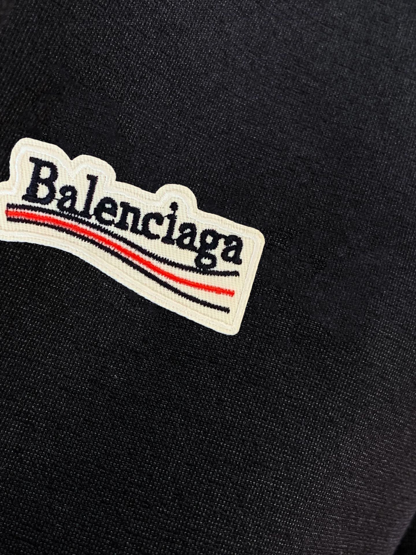 Balenciaga 品牌：巴黎世家 (胖子福音) 套装来袭 专注官网 2026全新 卫衣套装 狠货 就为一个贴合、完美的上身效果 全天然优质罗马棉100%