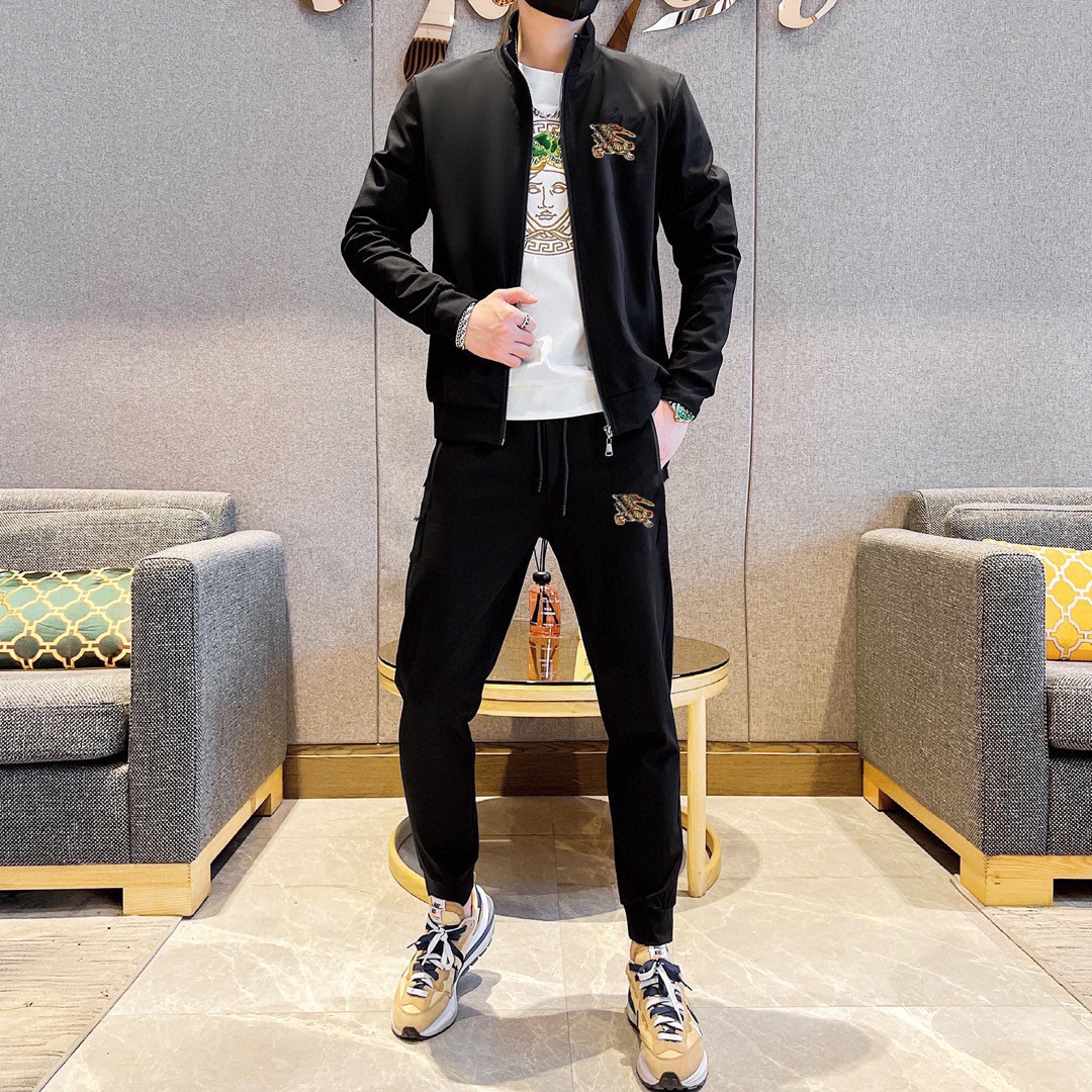 Burberry 品牌：巴宝莉 (胖子福音) 套装来袭 专注官网 2026全新 卫衣套装 狠货 就为一个贴合、完美的上身效果 全天然优质罗马棉100%