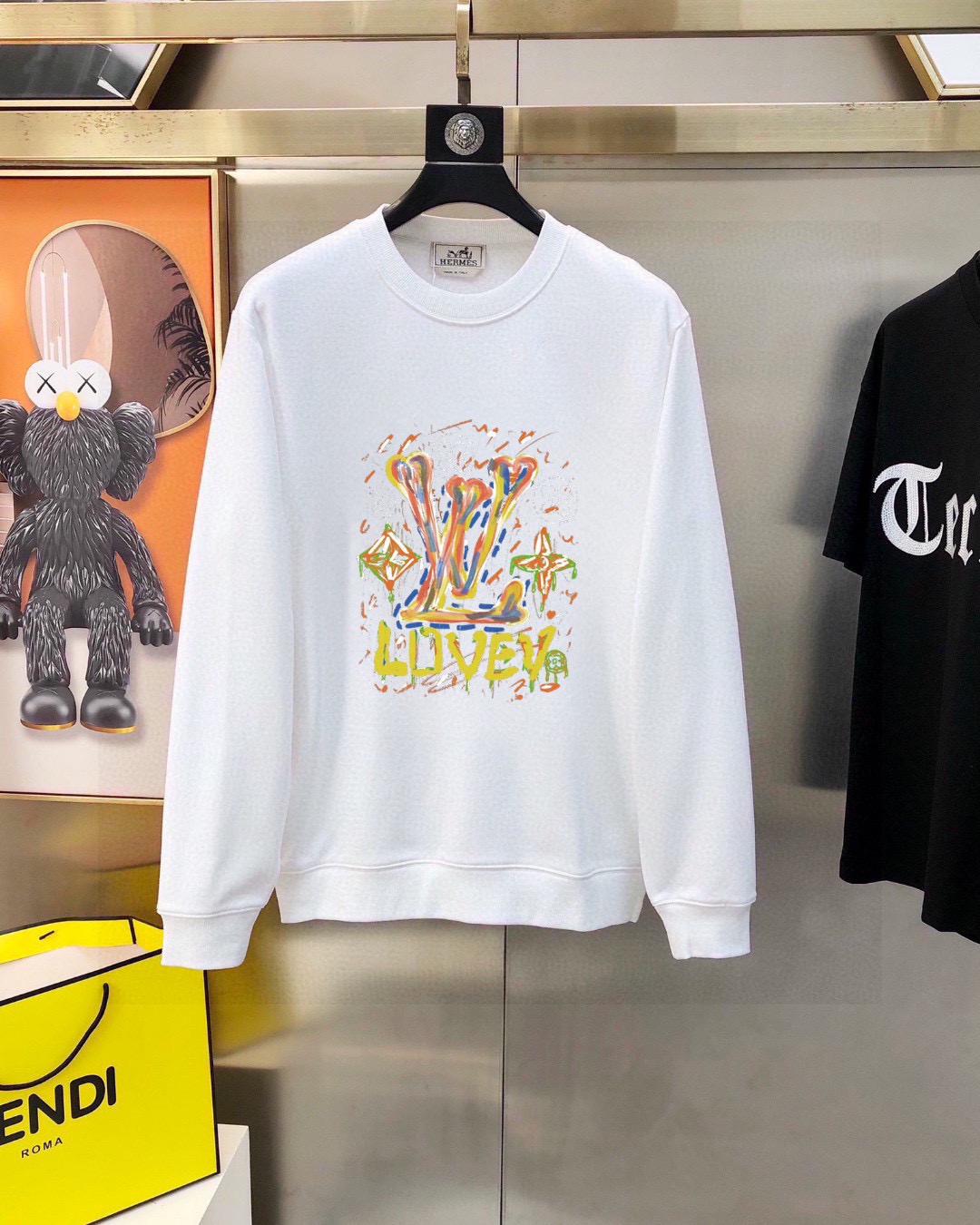 P100 Marca: LV (Fat Man Gospel) 2026ss última sudadera de manga larga y cuello redondo a principios de primavera, a la …