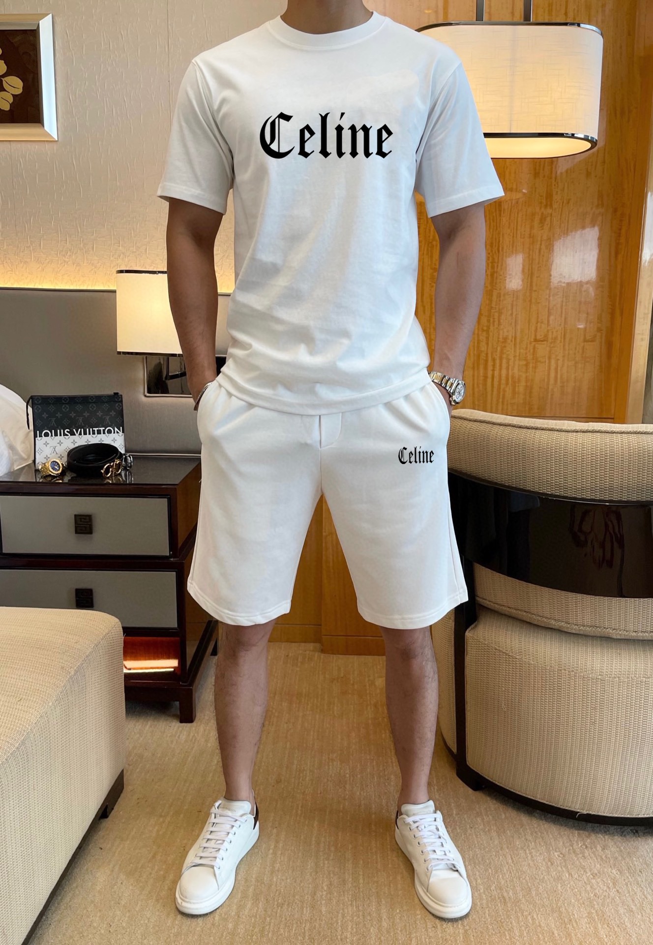Chrome Hearts 品牌：克罗心 2026新款男士短袖短裤套装 销售 市面高端版本 手感细腻柔软 让你穿着更加舒适 立体裁剪版型超赞 尺码:M-5XL下单请报身高体重