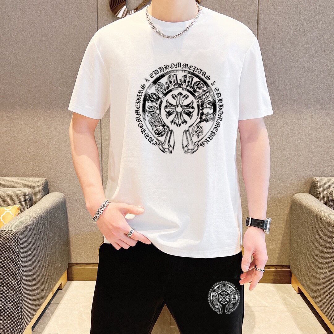 Chrome Hearts 品牌：克罗心 2026新款男士短袖短裤套装 销售 市面高端版本 手感细腻柔软 让你穿着更加舒适 立体裁剪版型超赞 尺码:M-5XL下单请报身高体重