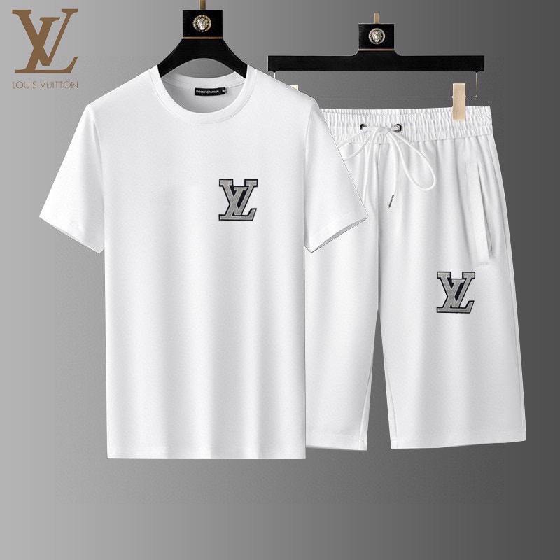 P120 Marca: LV 2026 ¡Nuevo traje corto de manga corta para hombre! ¡Ventas sincrónicas en el sitio web oficial! ¡Versió…