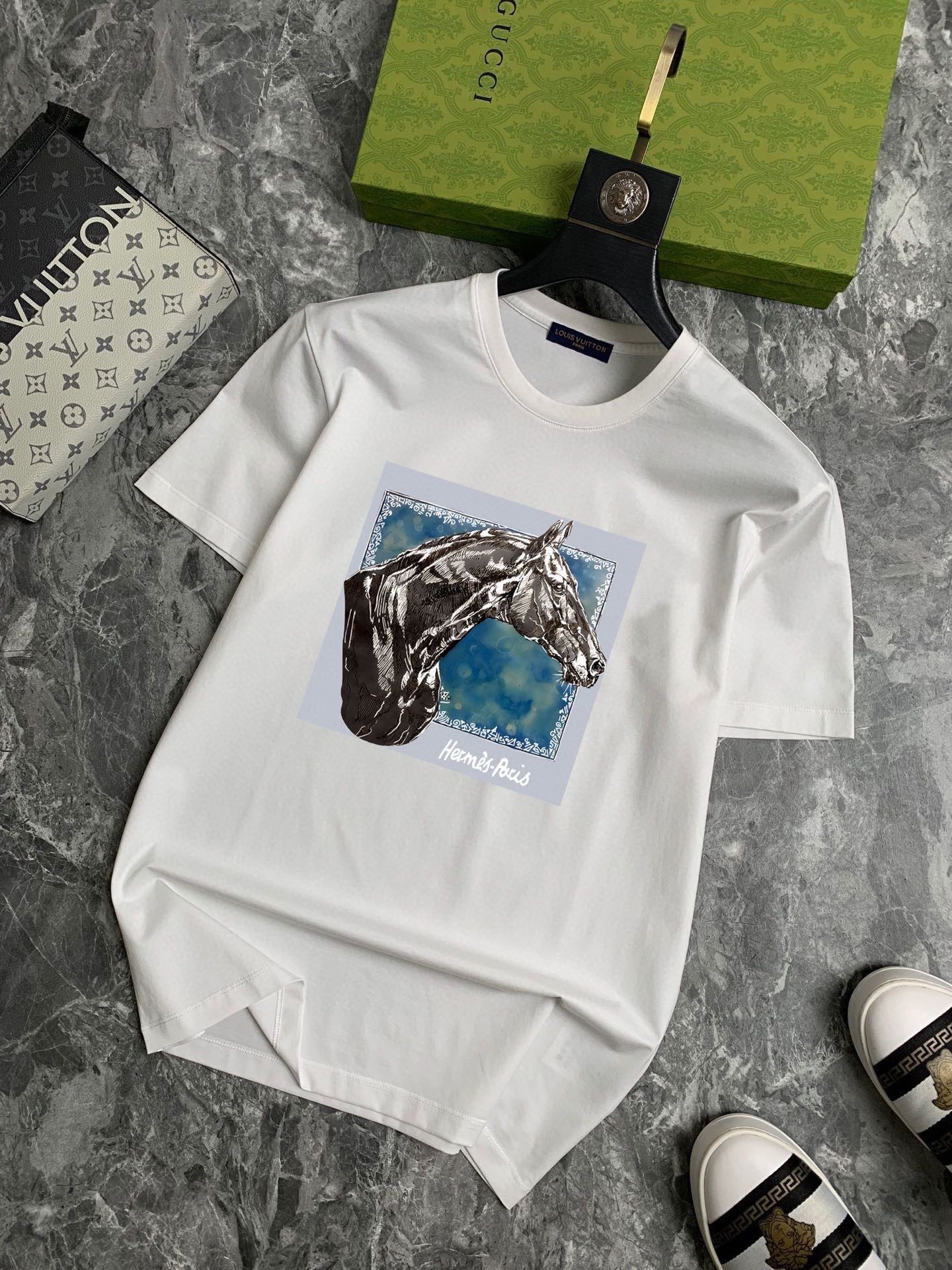 Hermès 品牌： 爱马仕 (胖子福音) 男士休闲短袖T恤 2026春夏新品