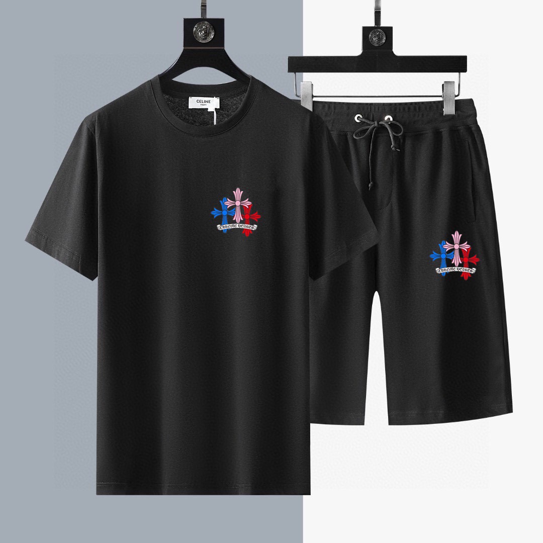 Chrome Hearts 品牌：克罗心 2026新款男士短袖短裤套装 销售 市面高端版本 手感细腻柔软 让你穿着更加舒适 立体裁剪版型超赞 尺码:M-5XL下单请报身高体重