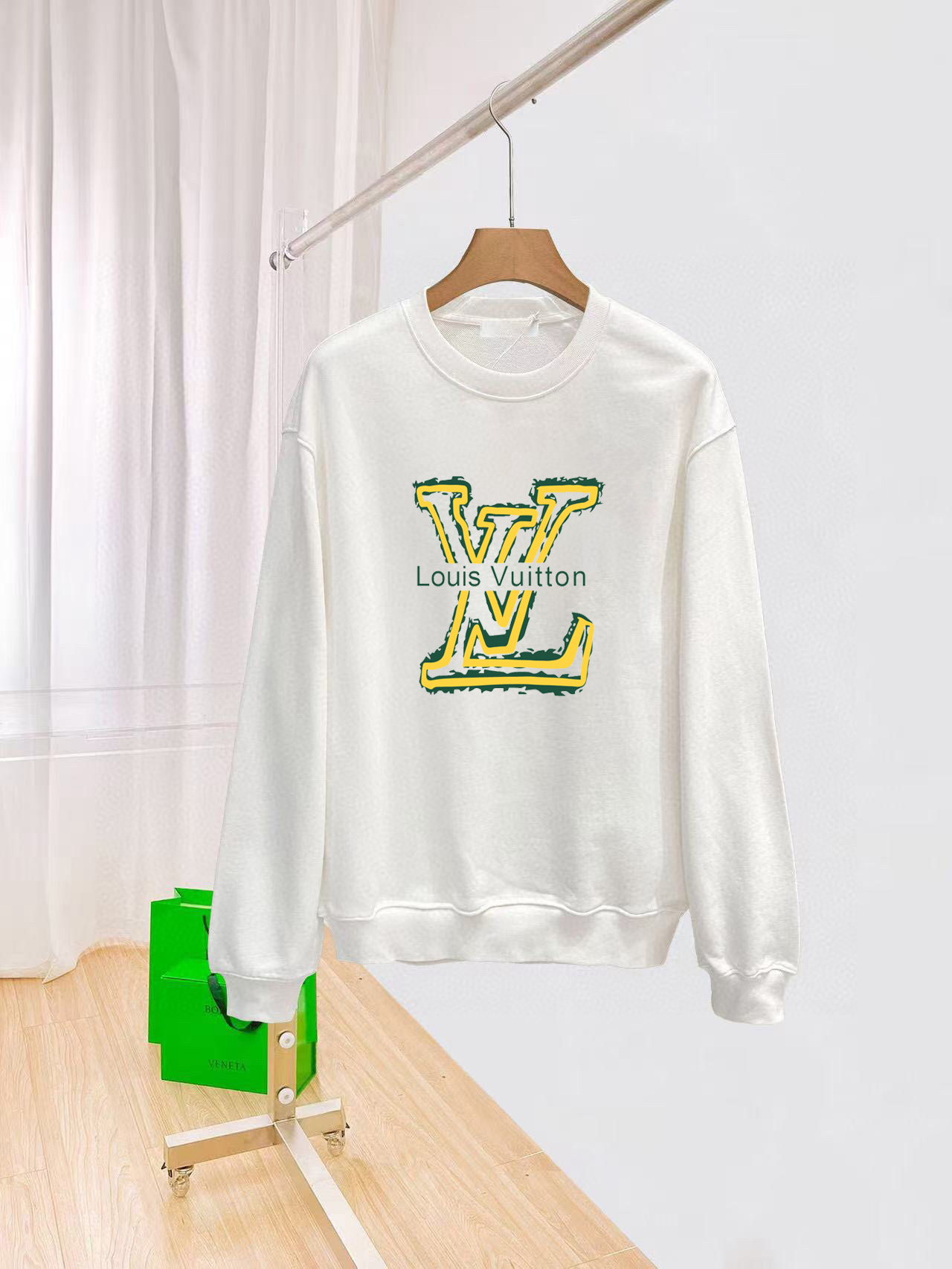 P100 Marca: LV (Fat Man Gospel) 2026ss última sudadera de manga larga y cuello redondo a principios de primavera, a la …