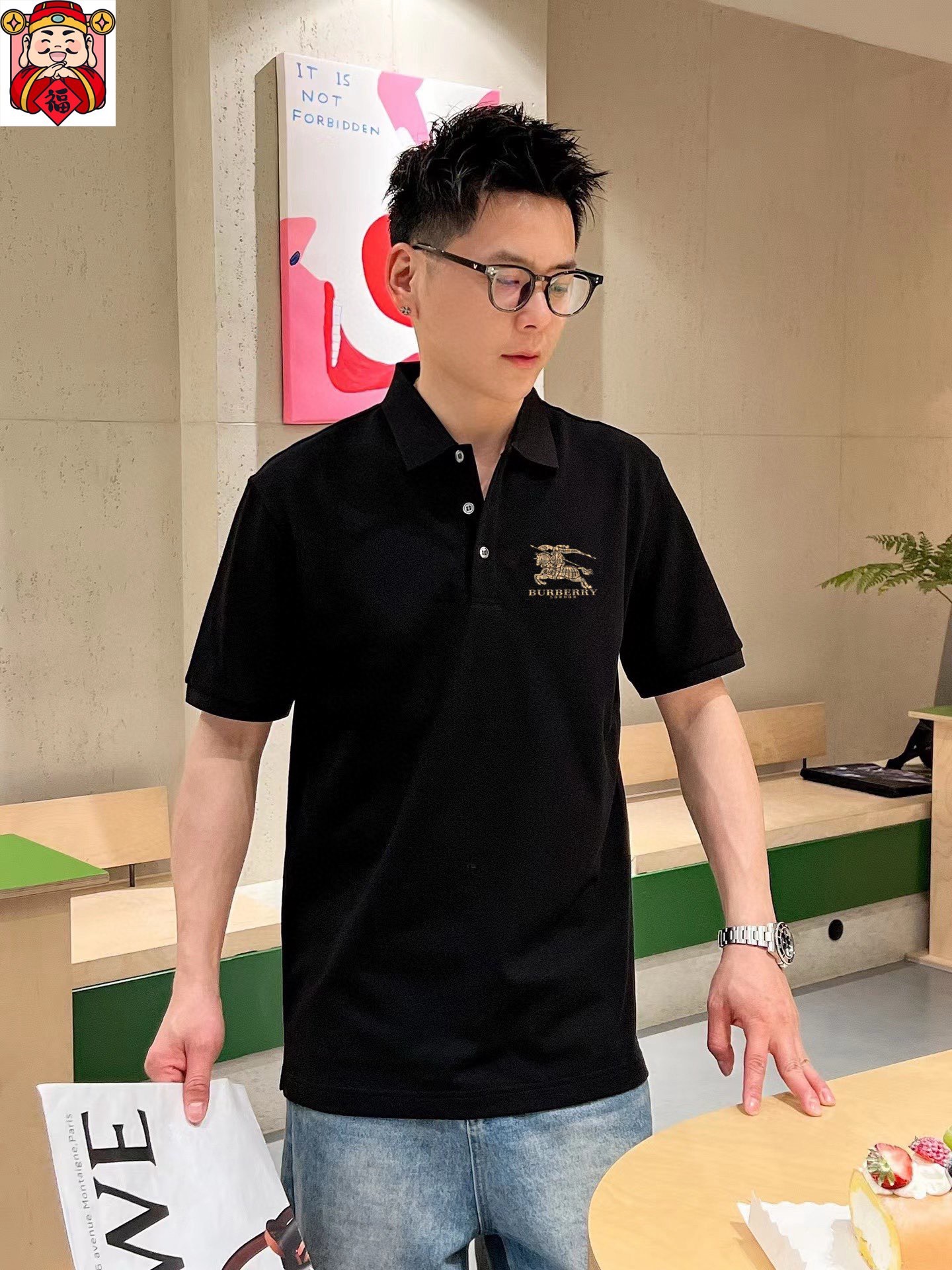 Burberry 品牌：巴宝莉 2026夏季新款翻领 全球 男装 简约 从容百搭