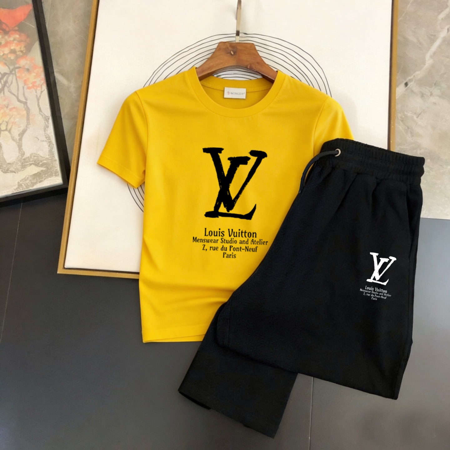 P120 Marca: LV 2026 ¡Nuevo traje corto de manga corta para hombre! ¡Ventas sincrónicas en el sitio web oficial! ¡Versió…