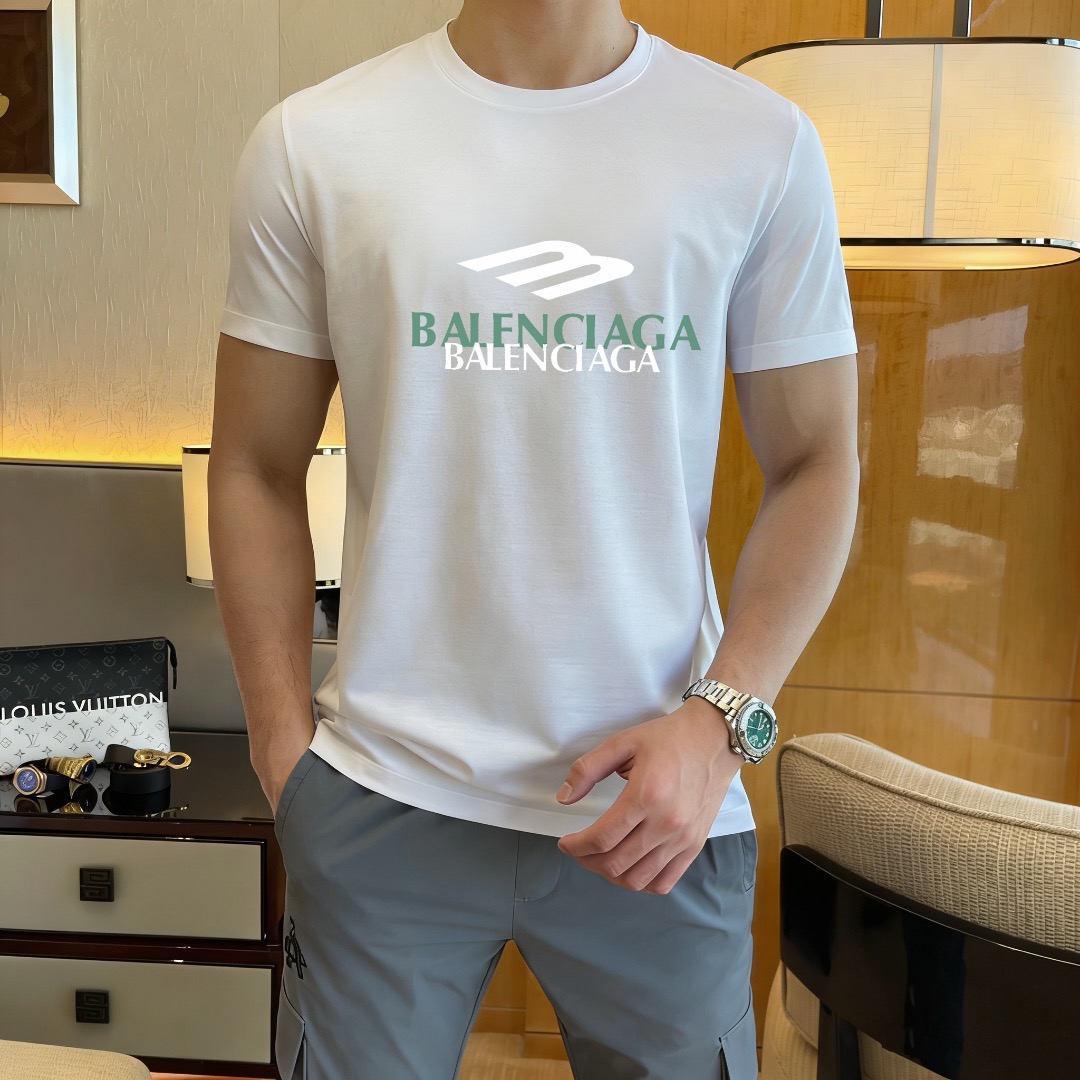 Balenciaga 品牌： 巴黎世家 (胖子福音) 男士休闲短袖T恤 2026春夏新品