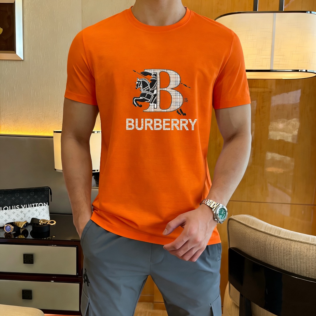 Burberry 品牌： 巴宝莉 (胖子福音) 男士休闲短袖T恤 2026春夏新品