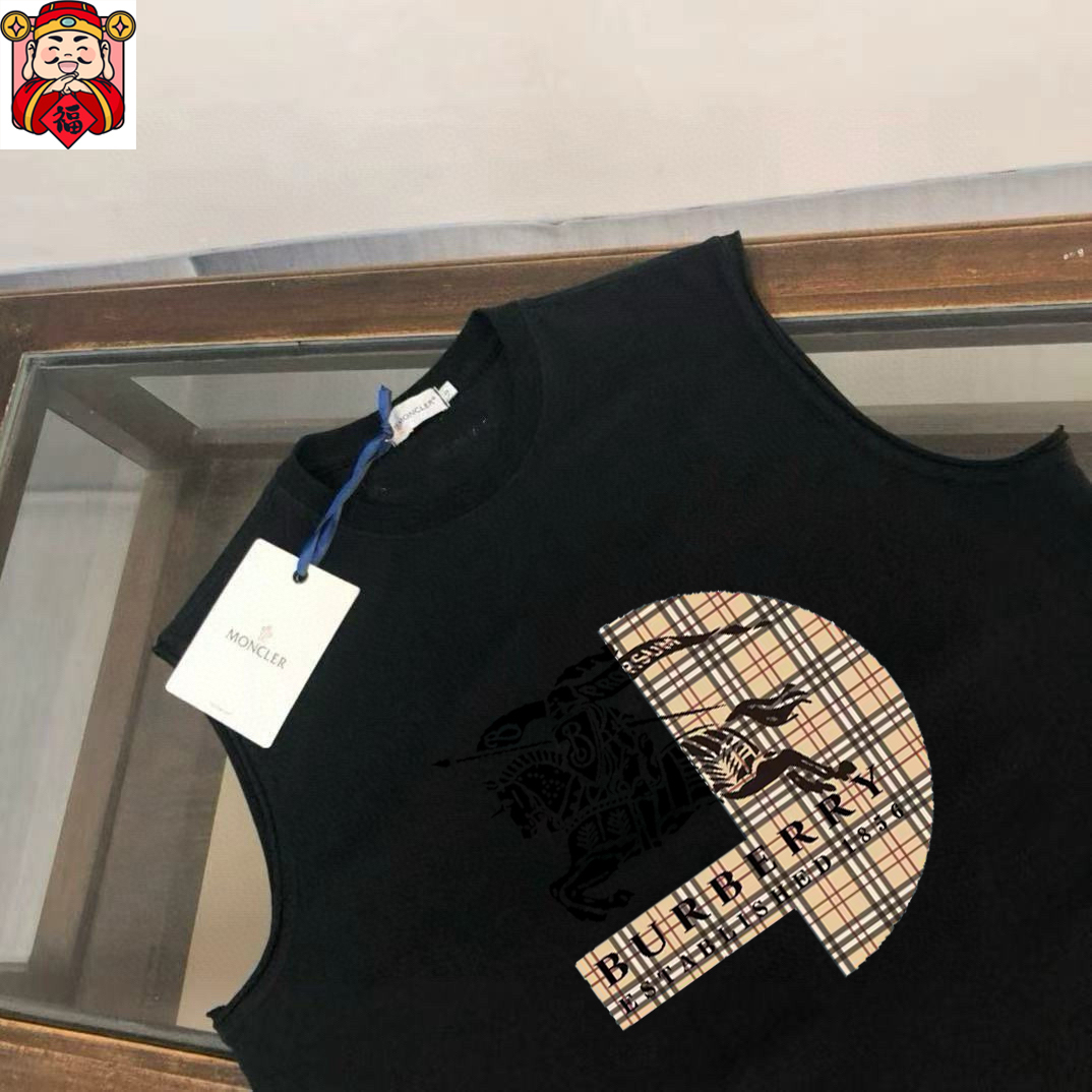 Burberry 品牌：巴宝莉 2026夏季新品背心T袖 简约款式 任何人都可以轻松驾驶 进口定制丝光棉面料 手软舒适有型 吸汗透气