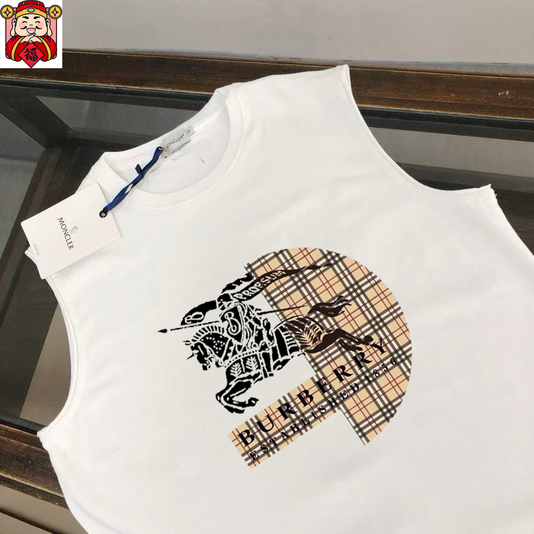 Burberry 品牌：巴宝莉 2026夏季新品背心T袖 简约款式 任何人都可以轻松驾驶 进口定制丝光棉面料 手软舒适有型 吸汗透气
