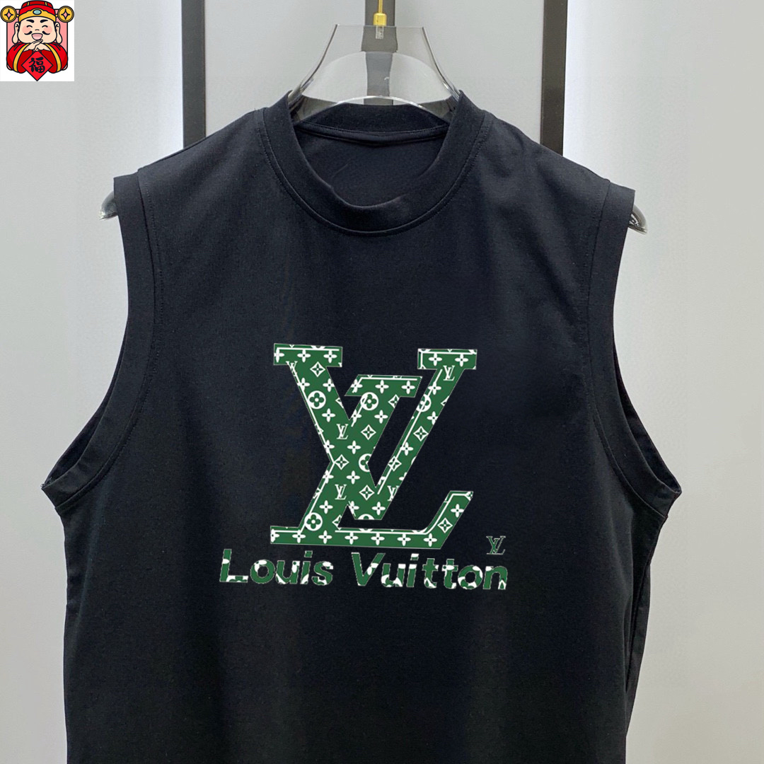 Unknown 品牌：LV 2026夏季新品背心T袖 简约款式 任何人都可以轻松驾驶 进口定制丝光棉面料 手软舒适有型 吸汗透气
