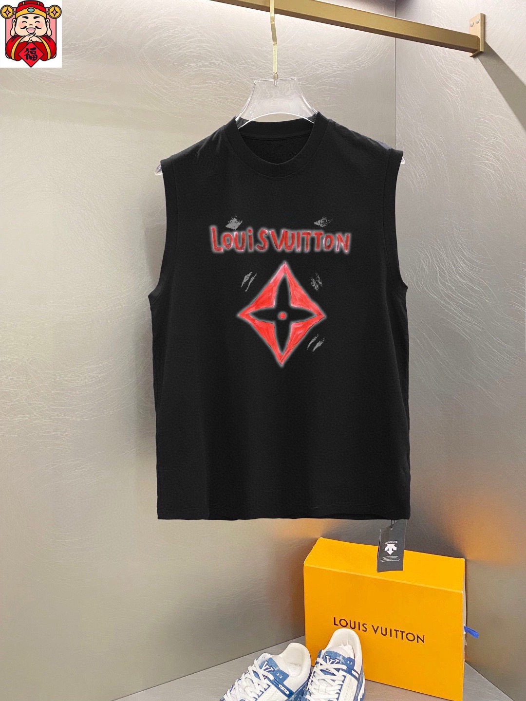 Unknown 品牌：LV 2026夏季新品背心T袖 简约款式 任何人都可以轻松驾驶 进口定制丝光棉面料 手软舒适有型 吸汗透气