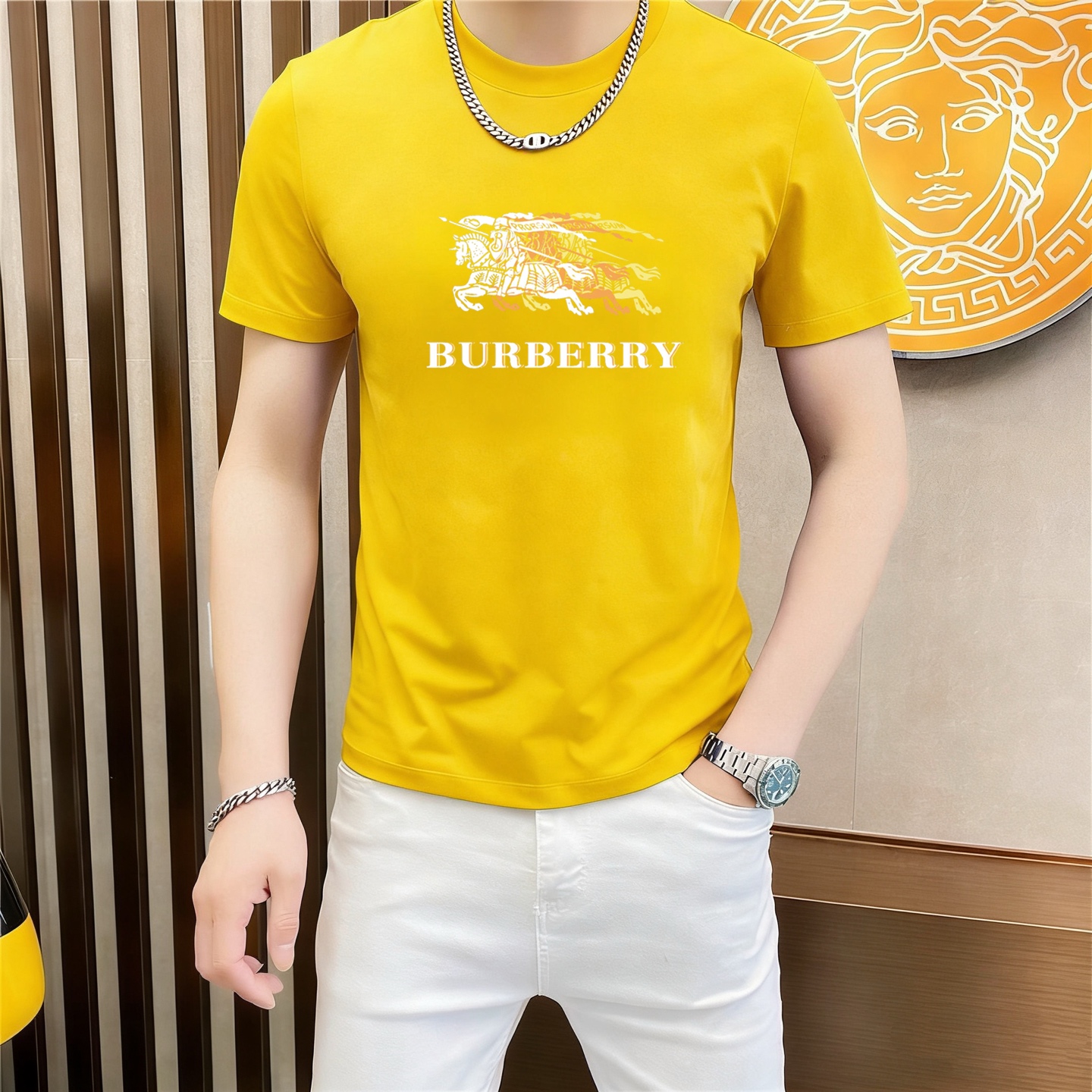Burberry 品牌： 巴宝莉 (胖子福音) 男士休闲短袖T恤 2026春夏新品