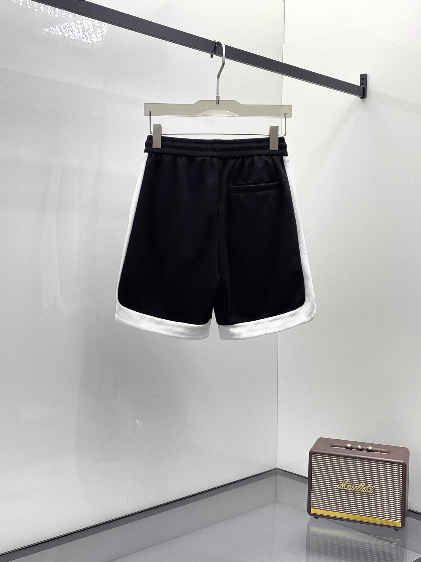 Balenciaga 品牌：巴黎世家 2026圆领短袖短裤套装 纯棉面料上身不会闷热 爽滑舒适的亲肤效果更加透气