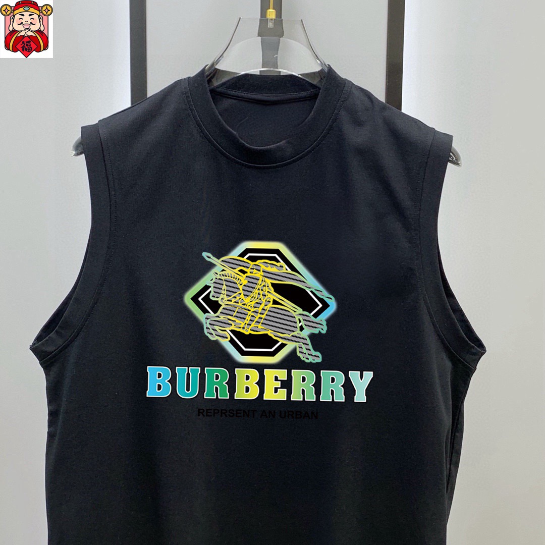 Burberry 品牌：巴宝莉 2026夏季新品背心T袖 简约款式 任何人都可以轻松驾驶 进口定制丝光棉面料 手软舒适有型 吸汗透气