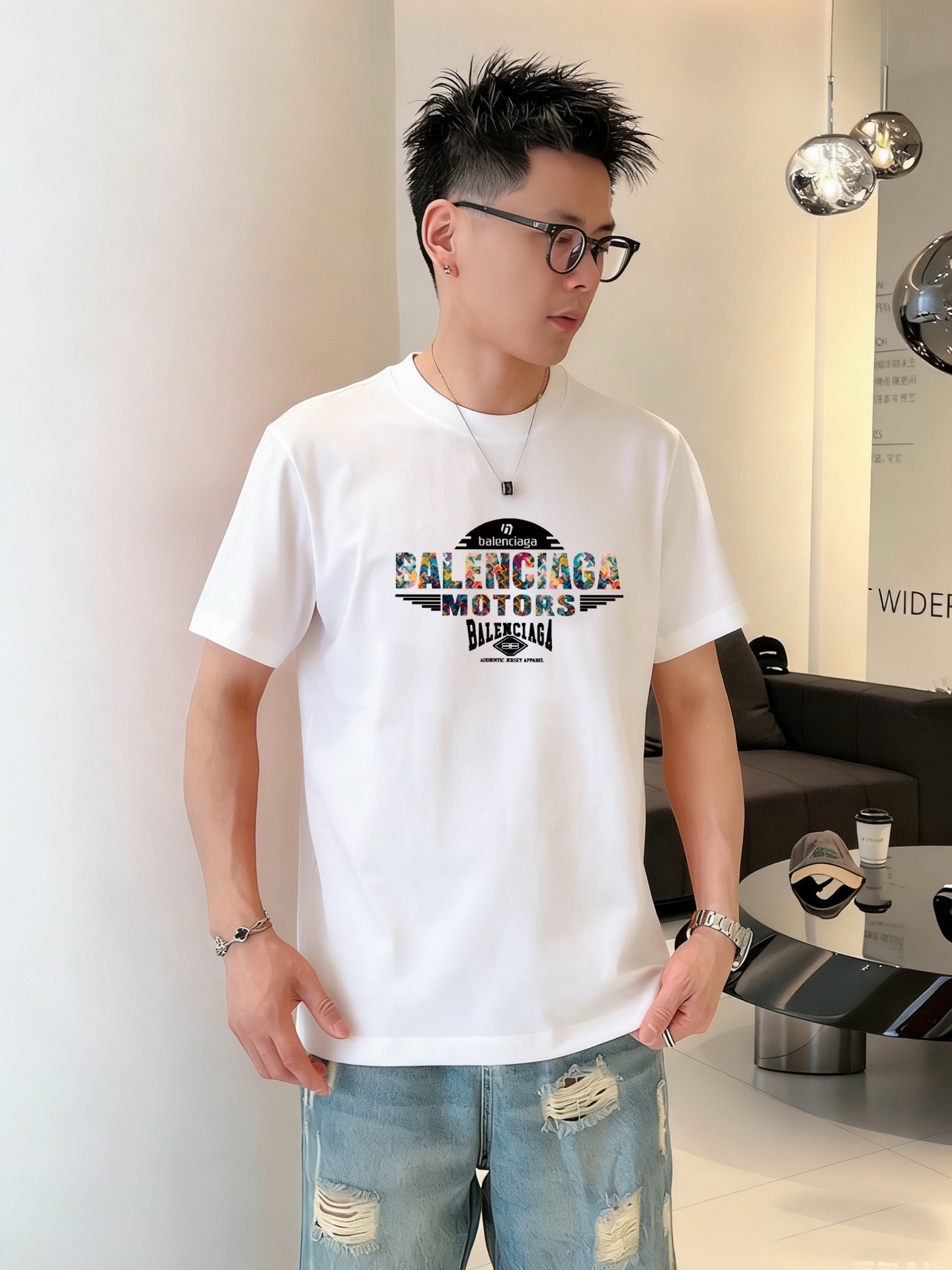 Balenciaga 品牌： 巴黎世家 (胖子福音) 男士休闲短袖T恤 2026春夏新品