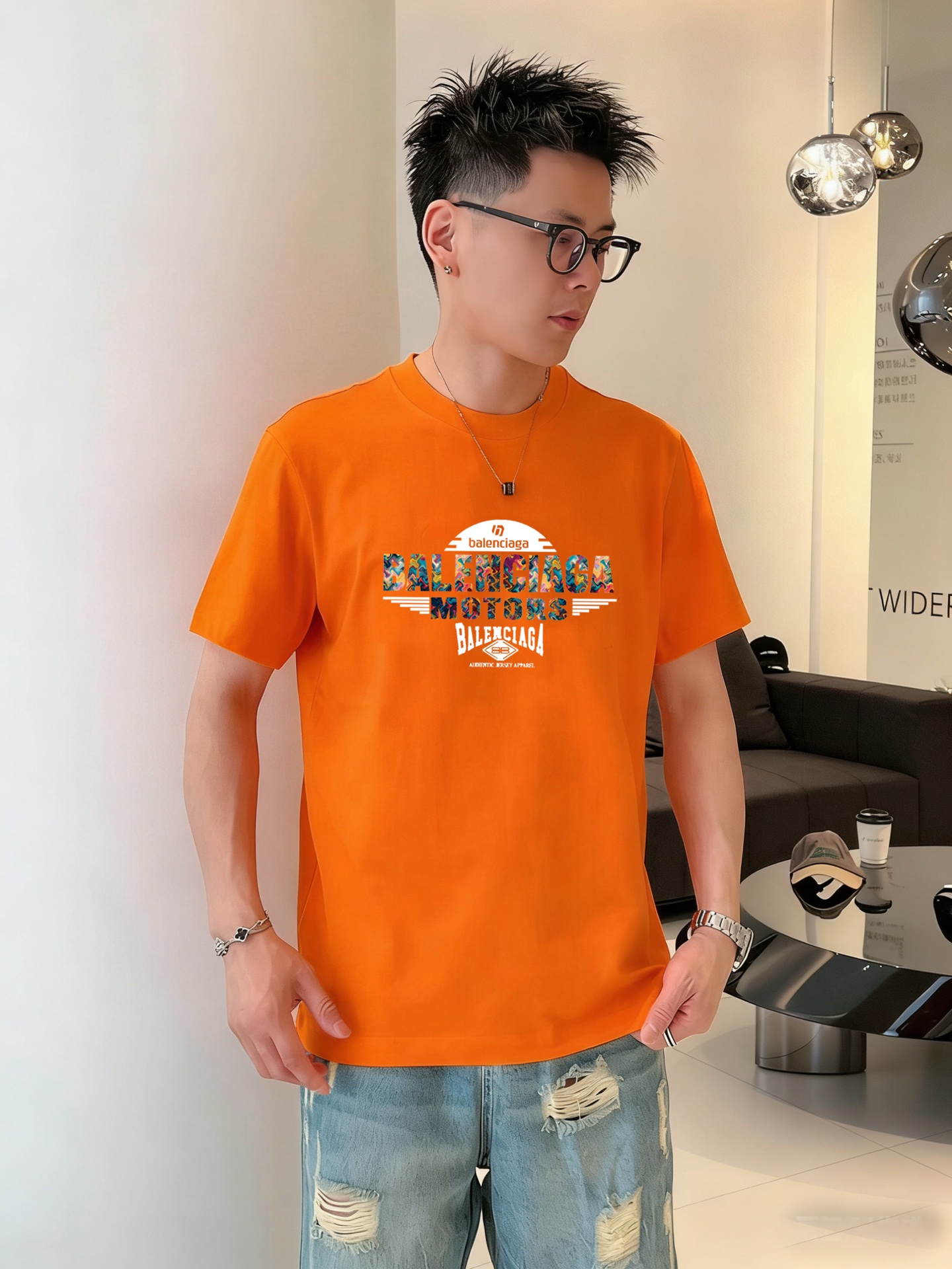 Balenciaga 品牌： 巴黎世家 (胖子福音) 男士休闲短袖T恤 2026春夏新品