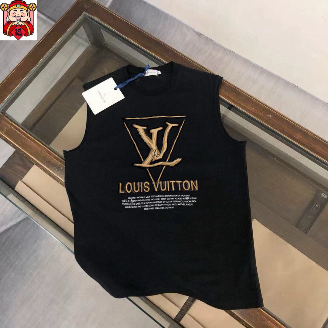 Unknown 品牌：LV 2026夏季新品背心T袖 简约款式 任何人都可以轻松驾驶 进口定制丝光棉面料 手软舒适有型 吸汗透气