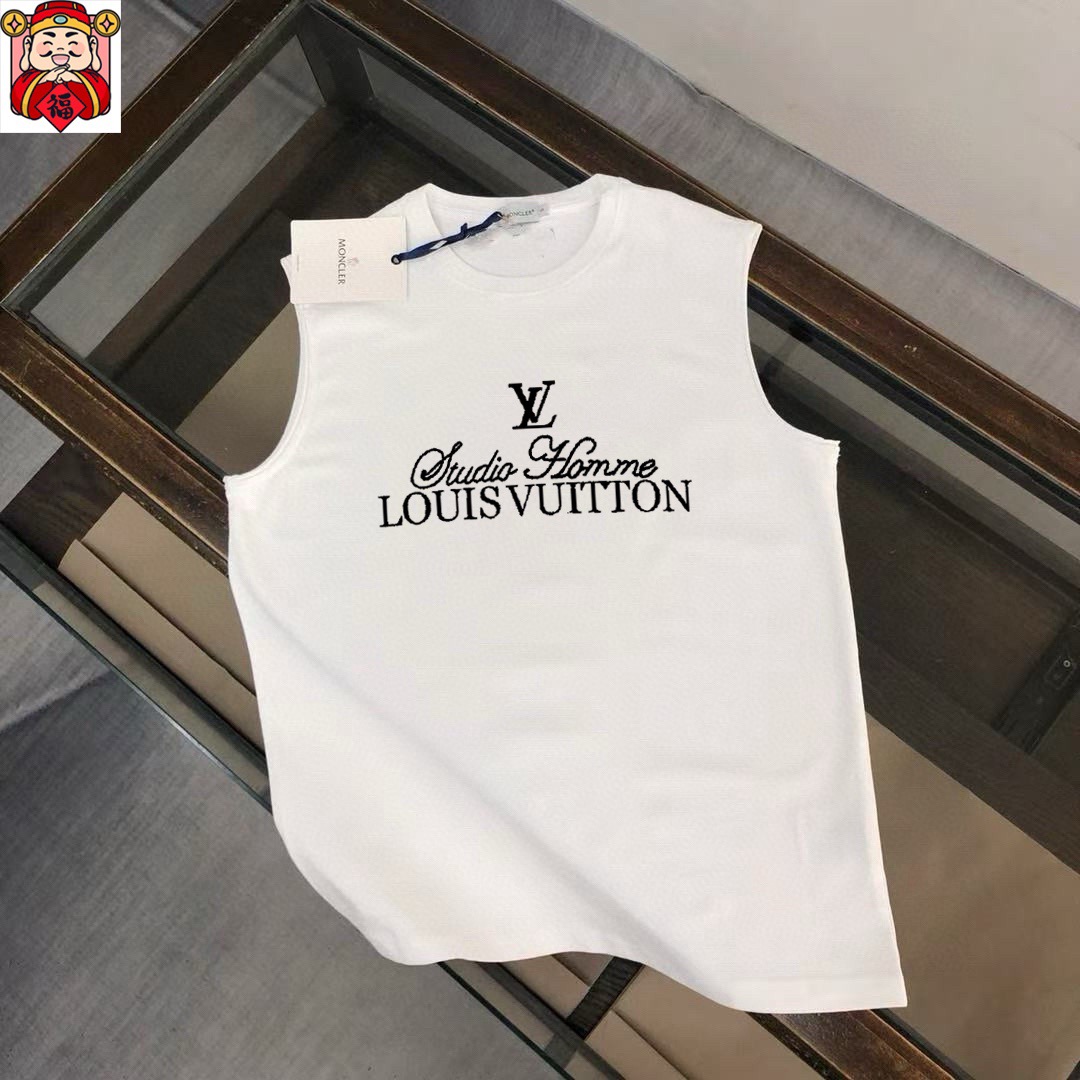 Unknown 品牌：LV 2026夏季新品背心T袖 简约款式 任何人都可以轻松驾驶 进口定制丝光棉面料 手软舒适有型 吸汗透气