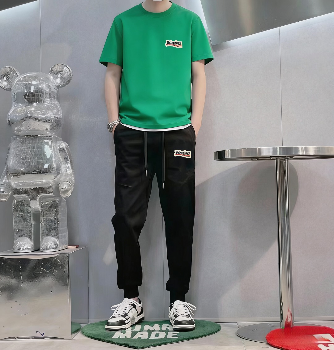 Balenciaga 品牌：巴黎世家 (胖子福音) 2026 世界知名奢侈品牌