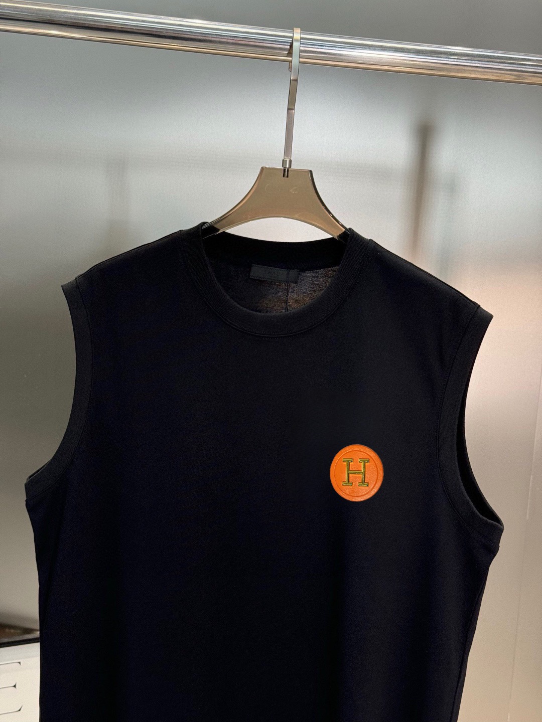 Hermès 品牌：爱马仕 2026 夏季新品背心套装
