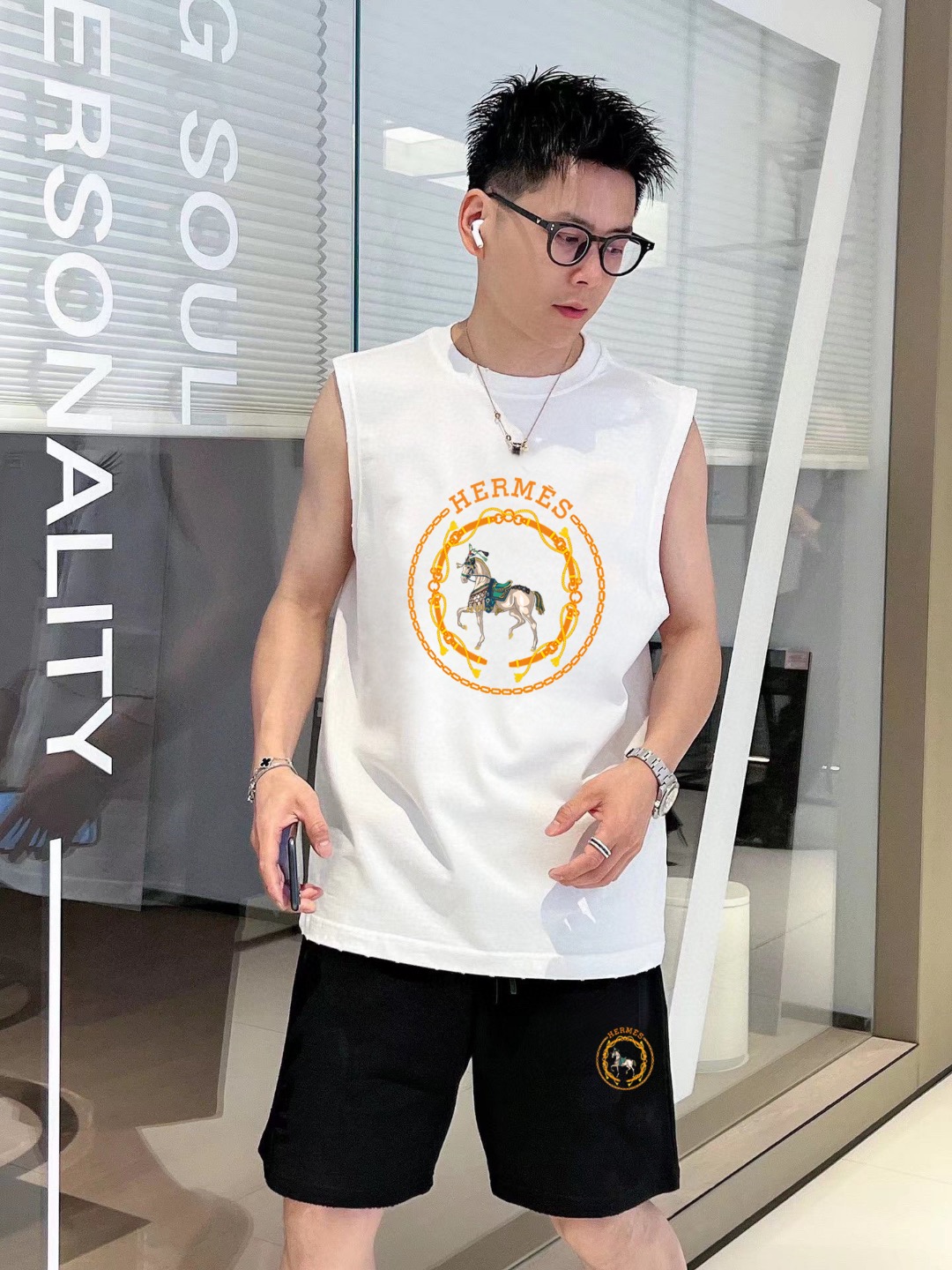Hermès 品牌：爱马仕 2026 夏季新品背心套装