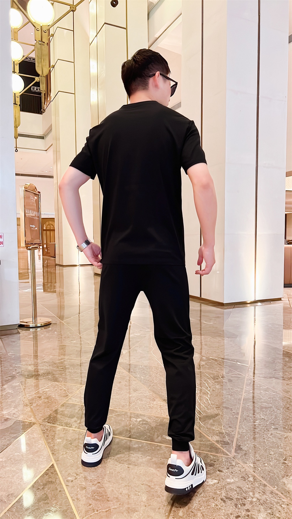 Balenciaga 品牌：巴黎世家 胖子福音 2026 世界知名奢侈品牌
