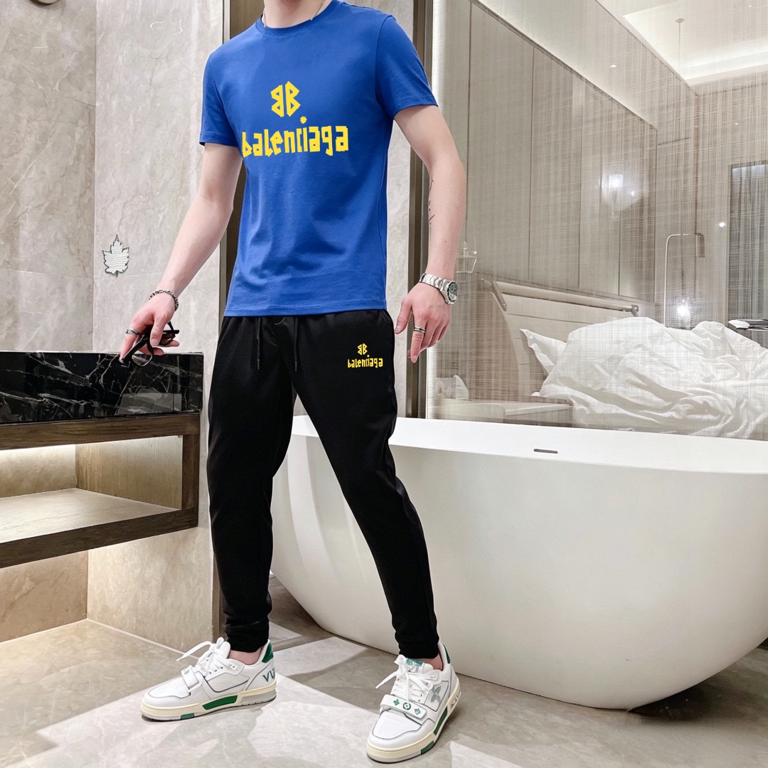 Balenciaga 品牌：巴黎世家 (胖子福音) 2026 世界知名奢侈品牌