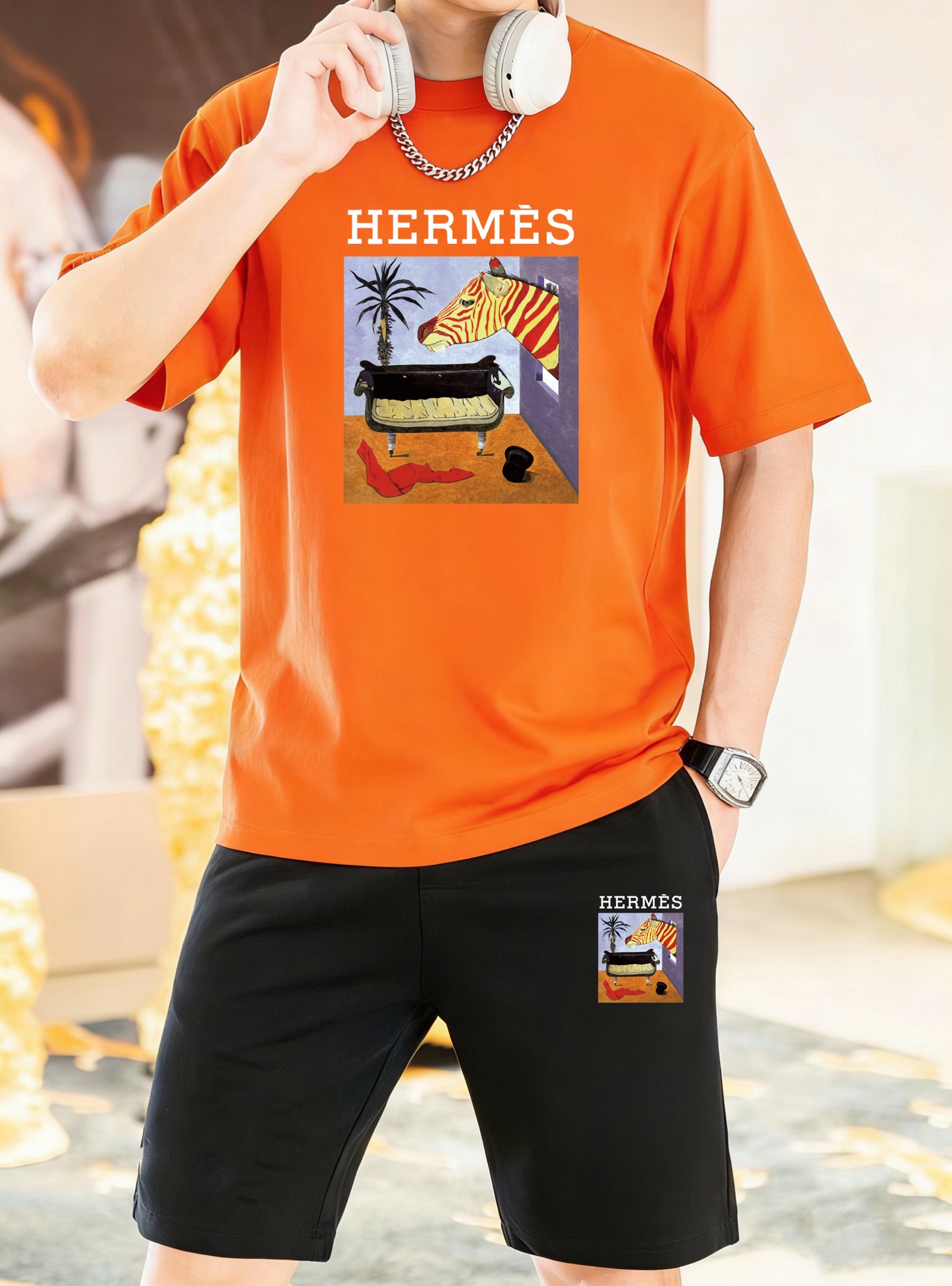 Hermès 品牌：爱马仕 2026新款男士短袖短裤套装 销售 市面高端版本 手感细腻柔软 让你穿着更加舒适 立体裁剪版型超赞 尺码:M-5XL下单请报身高体重