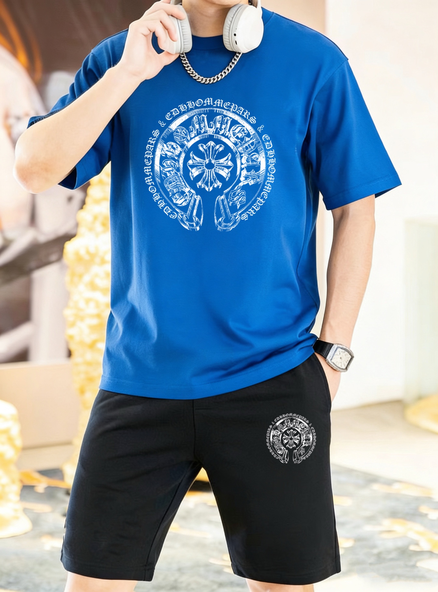 Chrome Hearts 品牌：克罗心 2026新款男士短袖短裤套装 销售 市面高端版本 手感细腻柔软 让你穿着更加舒适 立体裁剪版型超赞 尺码:M-5XL下单请报身高体重