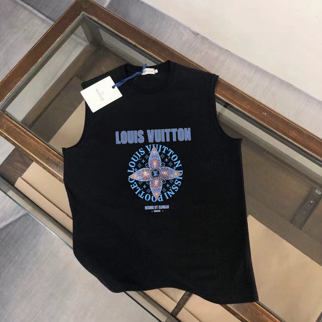 Unknown 品牌：LV 2026夏季新品背心T袖 简约款式 任何人都可以轻松驾驶 进口定制丝光棉面料 手软舒适有型 吸汗透气