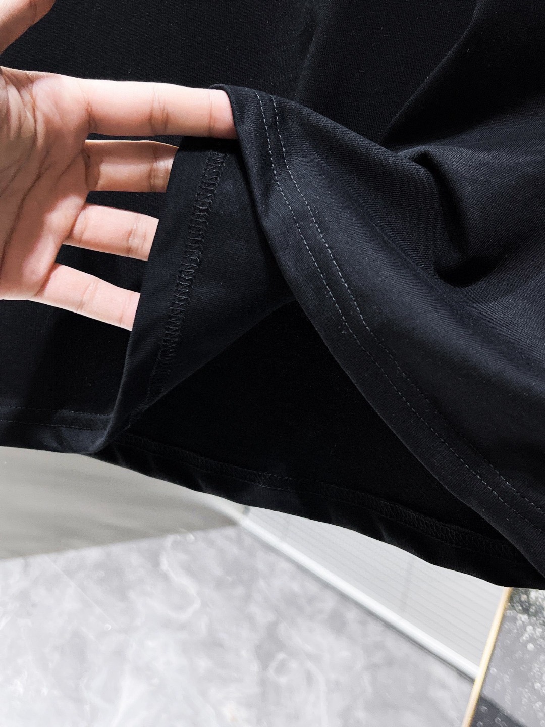 Chrome Hearts 品牌: 克罗心 2026新款男士短袖短裤套装 销售 市面高端版本 手感细腻柔软 让你穿着更加舒适 立体裁剪版型超赞 尺码:M-5XL下单请报身高体重