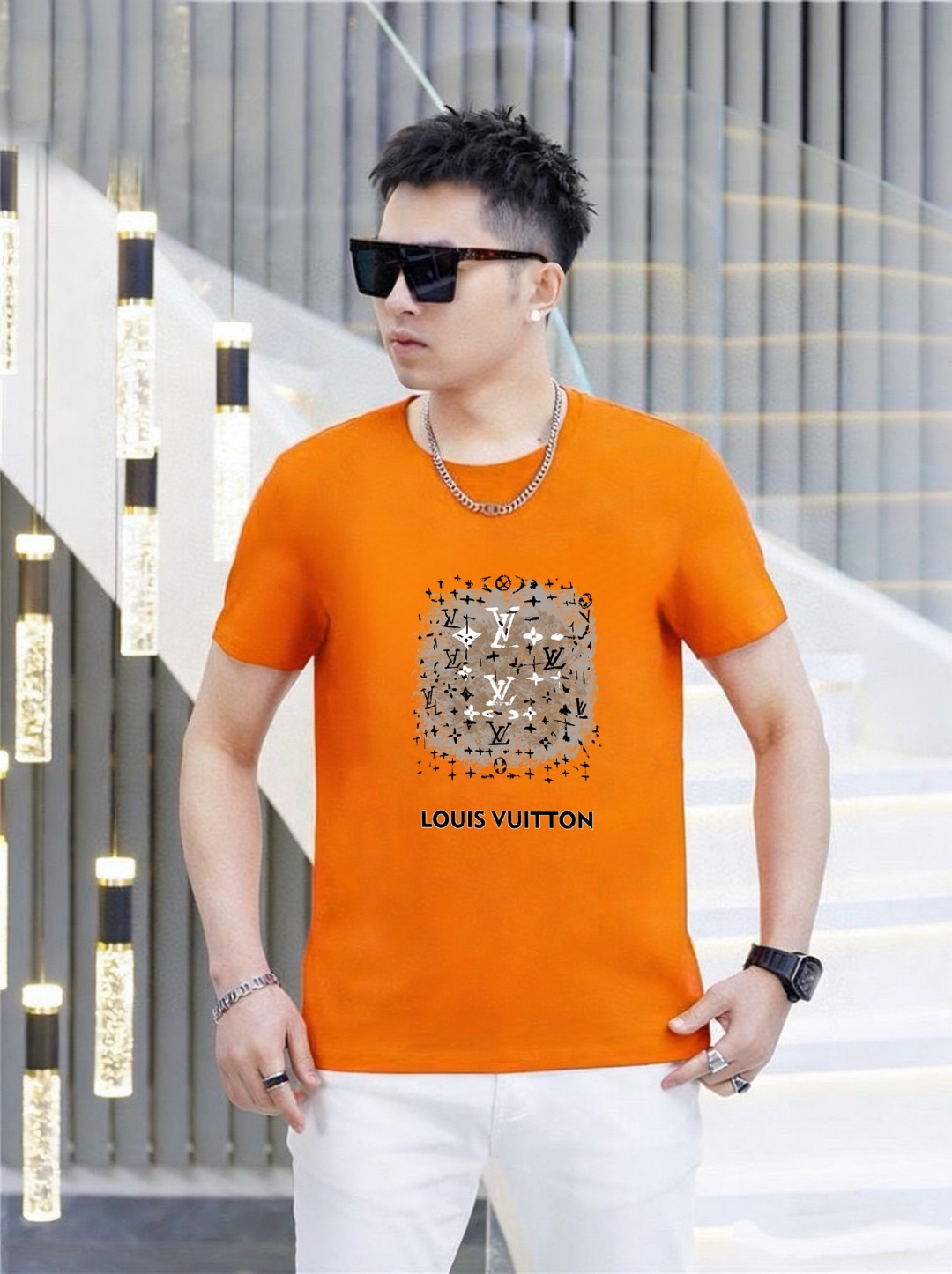 Louis Vuitton 品牌： LV (胖子福音) 男士休闲短袖T恤 2026春夏新品
