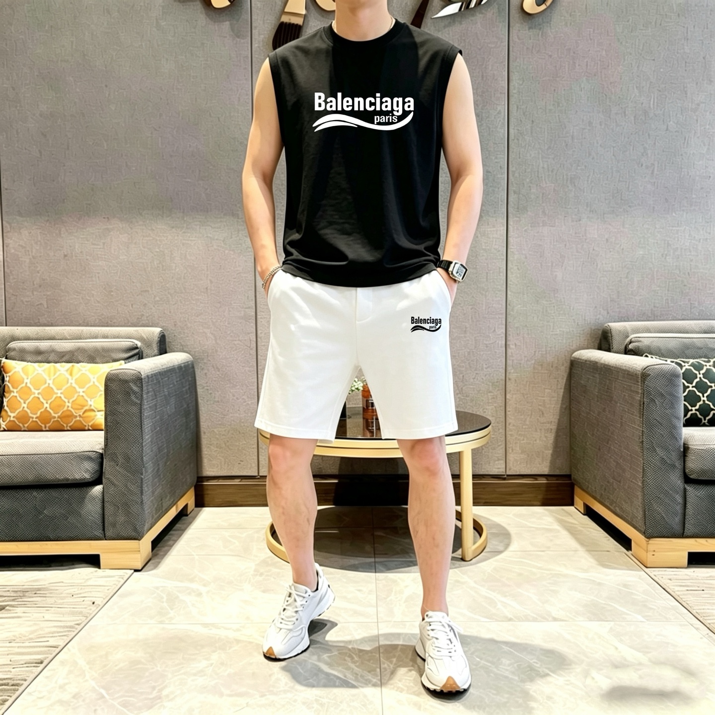 Balenciaga 品牌：巴黎世家 2026 夏季新品背心套装