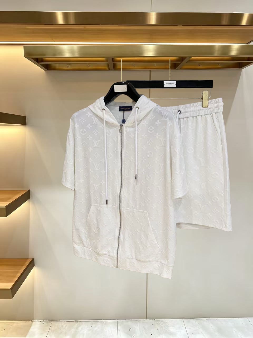 P290 Marca: LV 2026 último estilo de verano, mismo estilo para hombres y mujeres, traje de pantalones cortos de camiset…