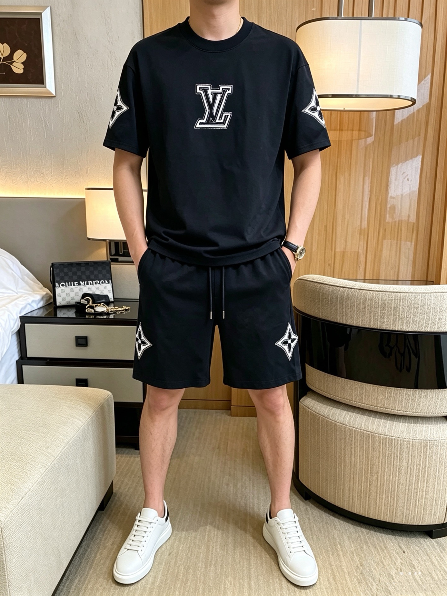 P290 Marca: LV 2026 último estilo de verano, mismo estilo para hombres y mujeres, traje de pantalones cortos de camiset…