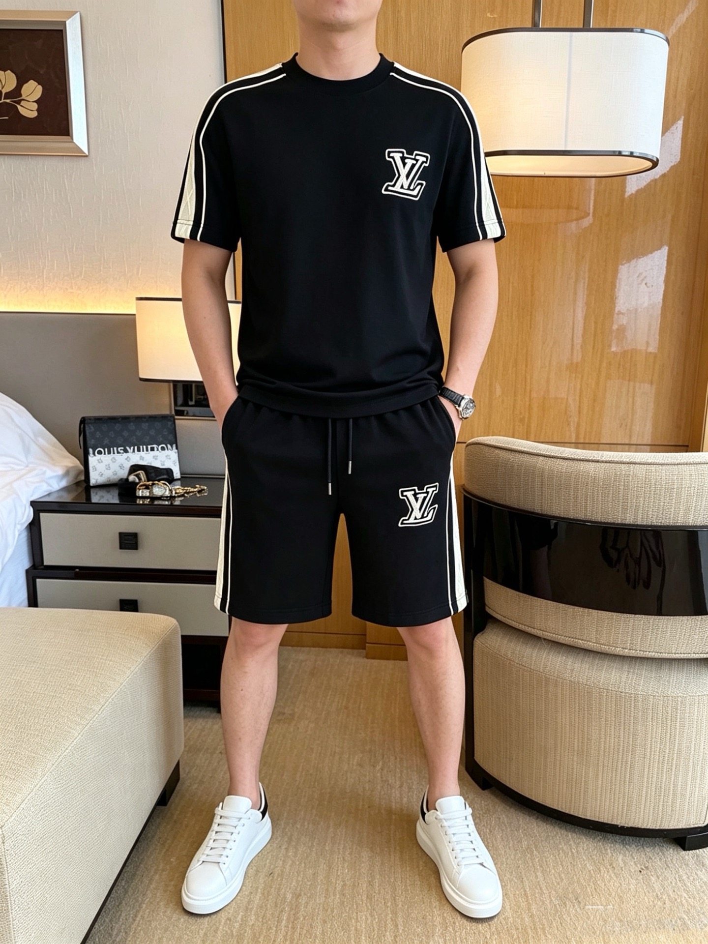 P290 Marca: LV 2026 último estilo de verano, mismo estilo para hombres y mujeres, traje de pantalones cortos de camiset…