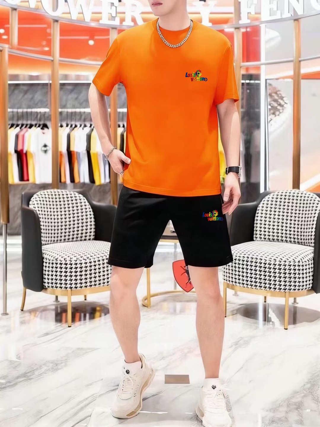 P120 Marca: LV 2026 ¡Nuevo traje corto de manga corta para hombre! ¡Ventas sincrónicas en el sitio web oficial! ¡Versió…