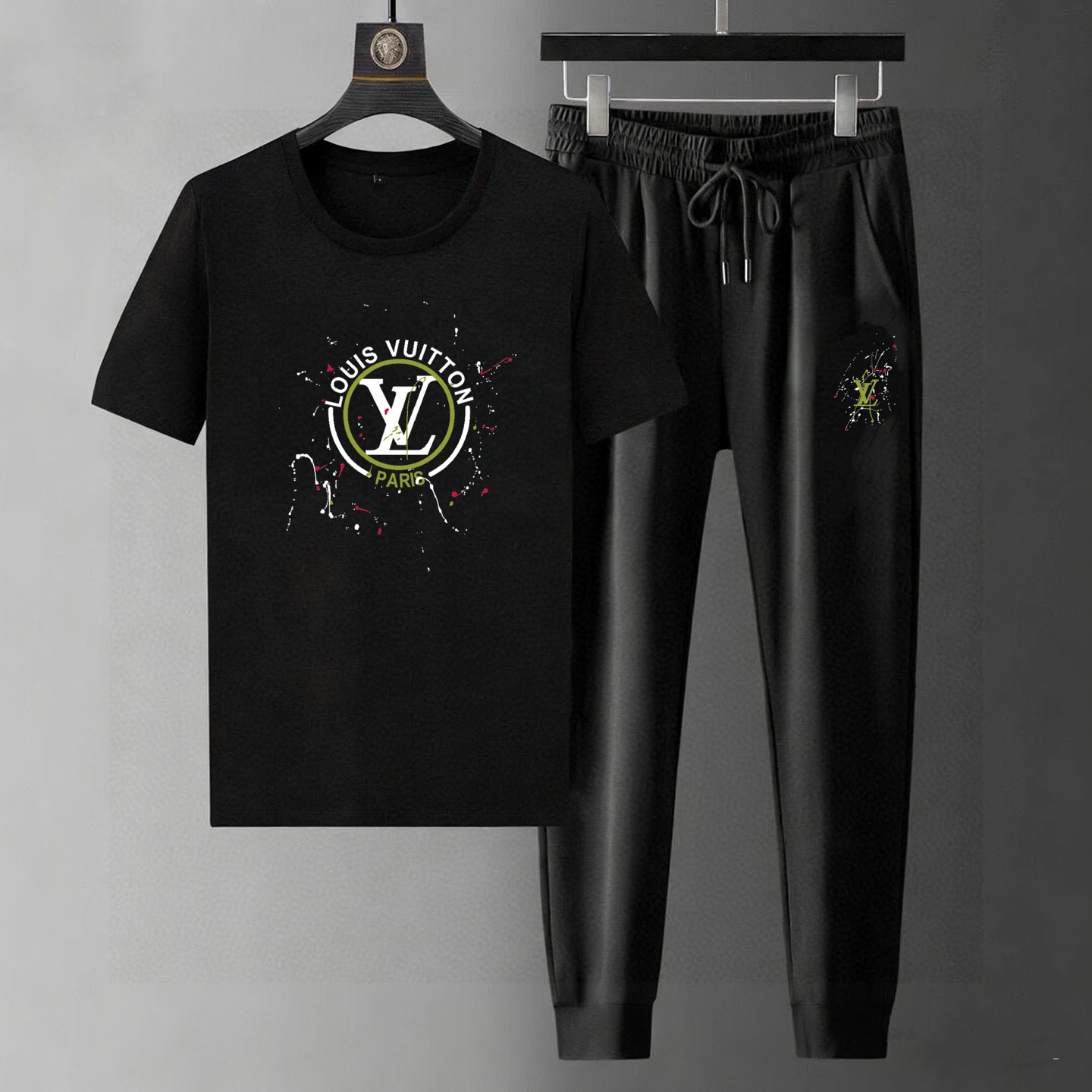 Marca P150: Mismo estilo que el sitio web oficial de LV 2026. Marca de lujo de renombre mundial. Traje 🐂 de verano par…