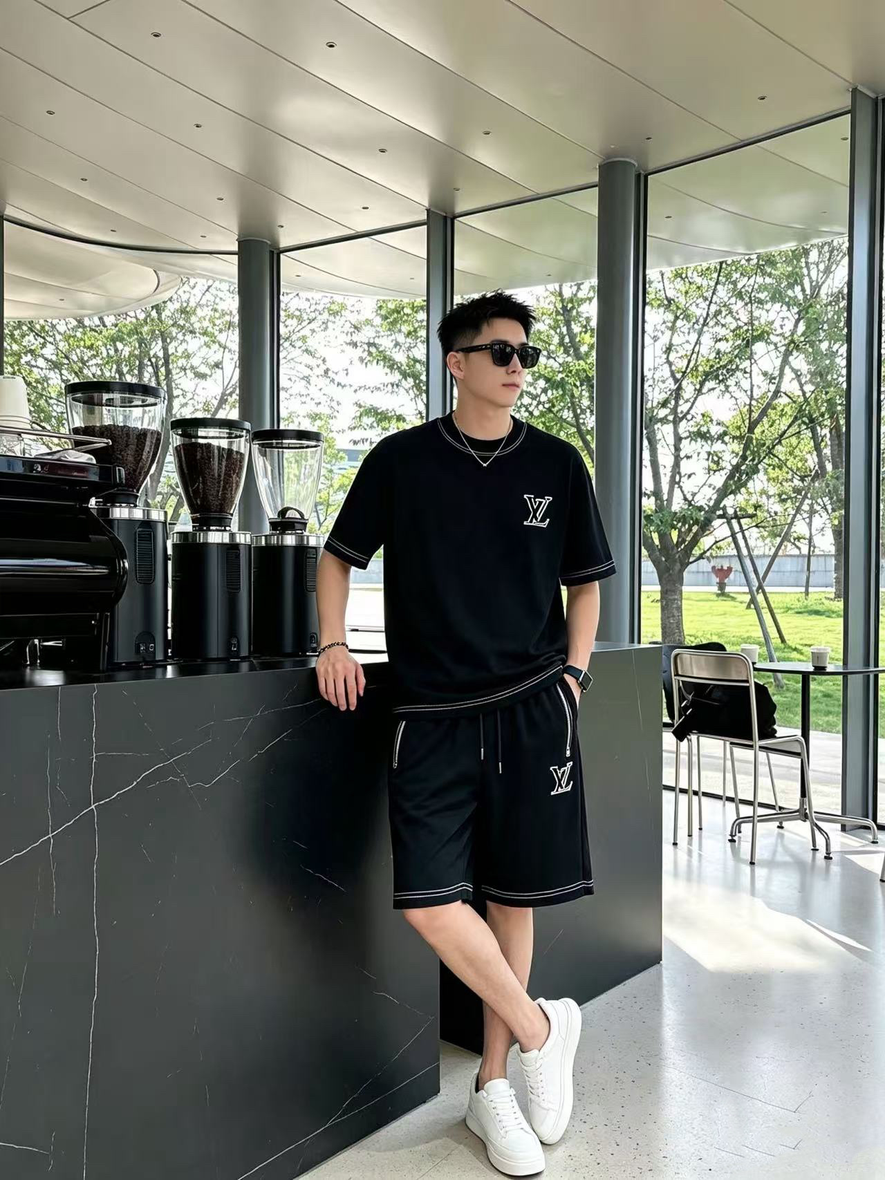 P290 Marca: LV 2026 último estilo de verano, mismo estilo para hombres y mujeres, traje de pantalones cortos de camiset…