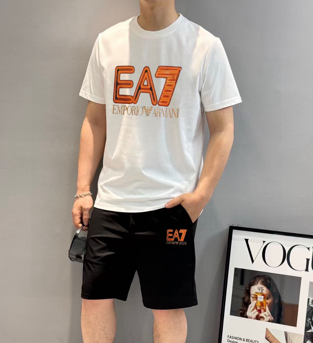 P120 Marca: Armani 2026 Nuevo conjunto de camiseta de manga corta y pantalones cortos para hombre. ¡Venta sin…
